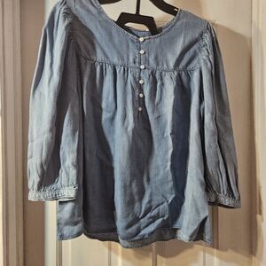 Levi's Light Blue Denim Shirt Women Size Large